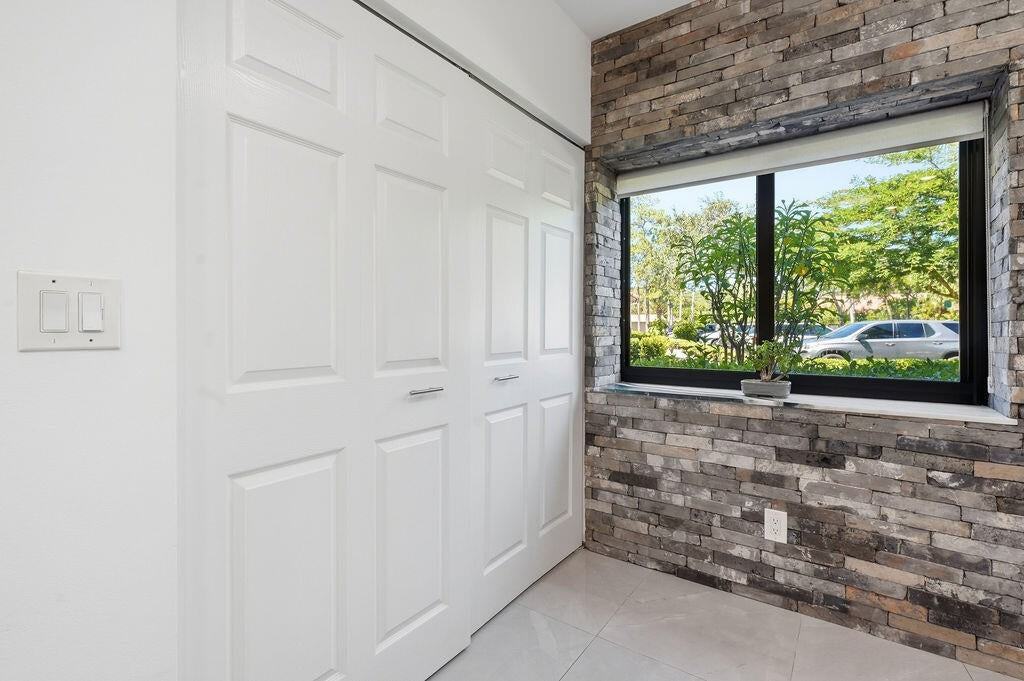 1143 Duncan Circle - Photo 7 of 15