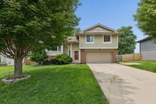 2402 King Dr - Photo 1 of 1