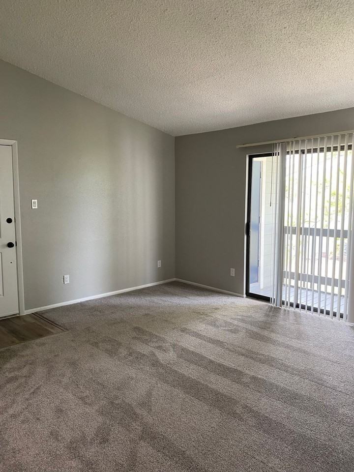 3756 Idlebrook Cir - Photo 7 of 23
