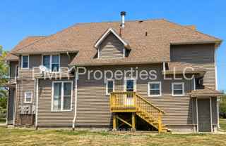 722 6th Ave - Photo 1 of 1