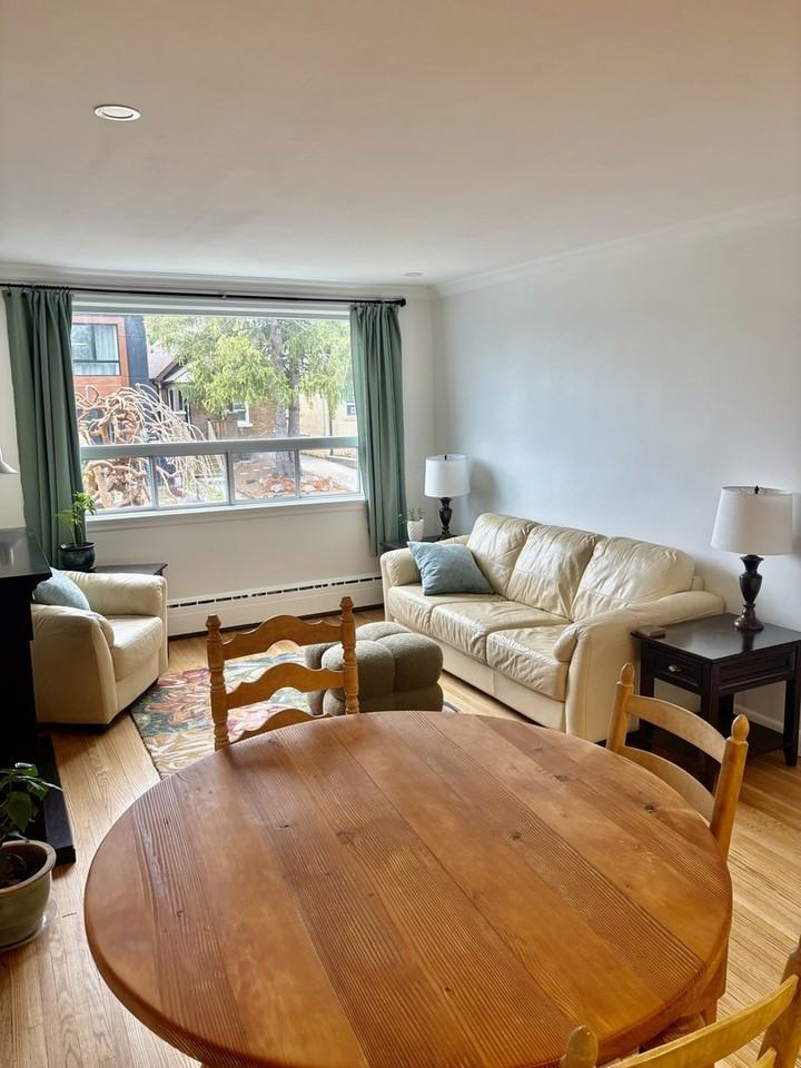 126 Barker Ave - Photo 5 of 27