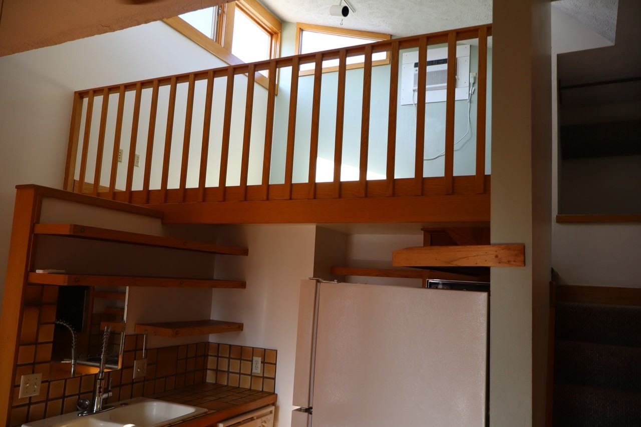 124 S Center St #2 - Photo 3 of 8