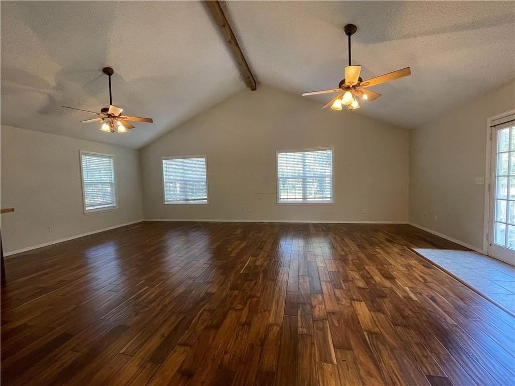 13676 Cardinal Cir - Photo 7 of 22