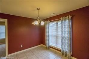 2537 N Vickers Pl - Photo 5 of 15