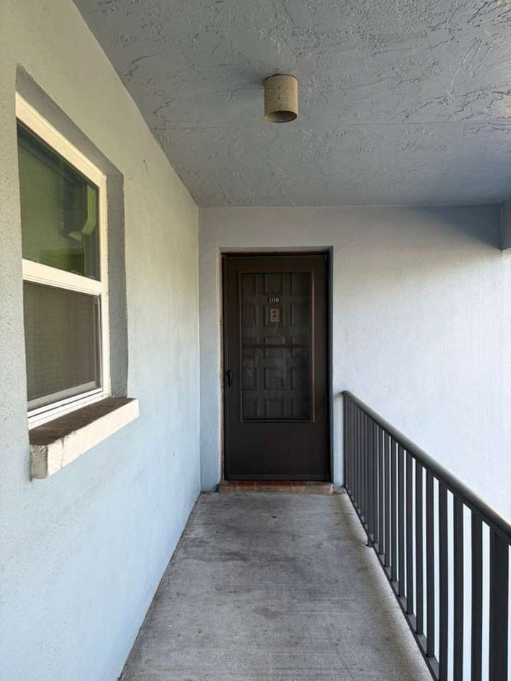 2202 57th St S #108 - Photo 2 of 23