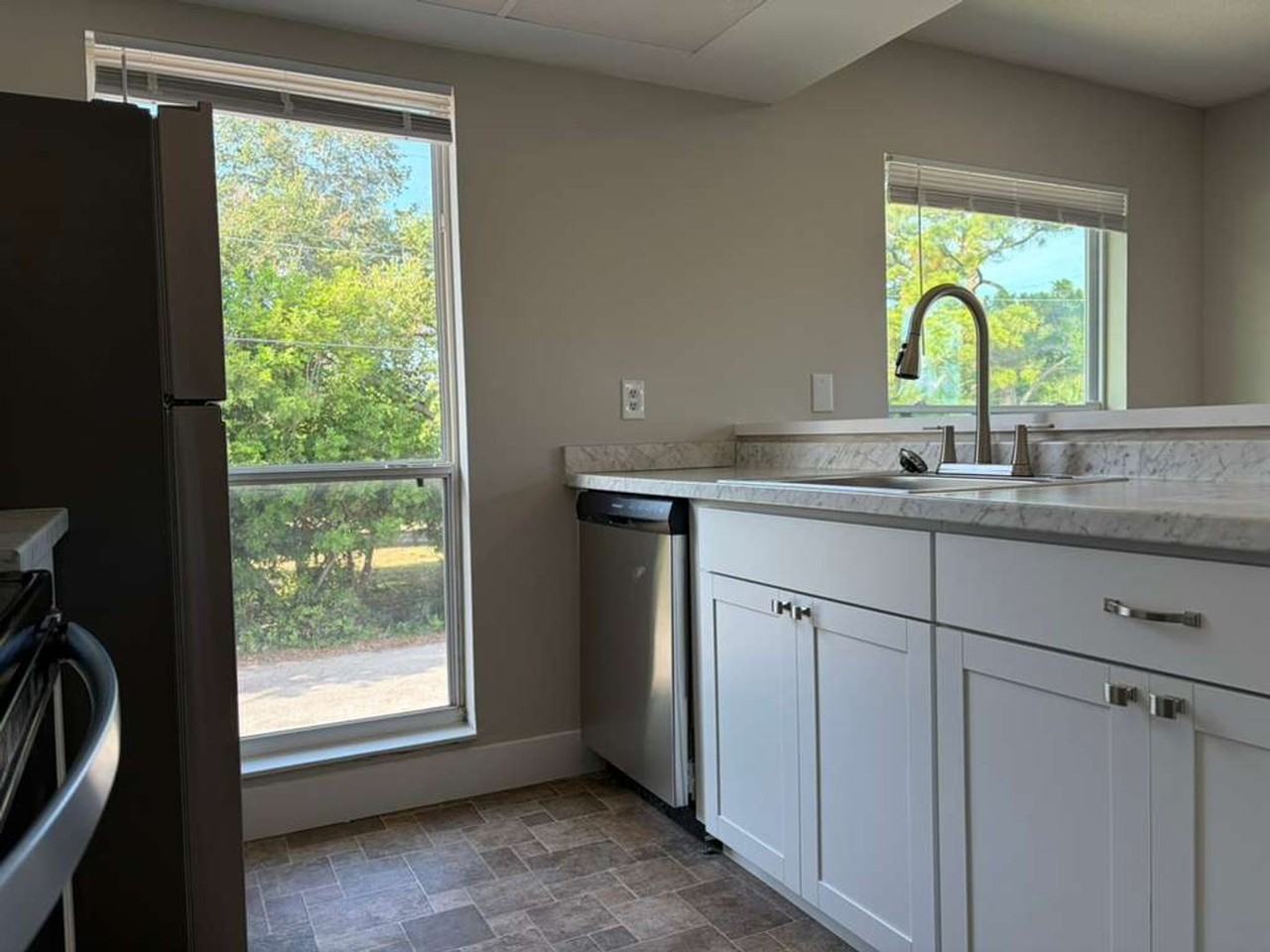 2202 57th St S #108 - Photo 7 of 23
