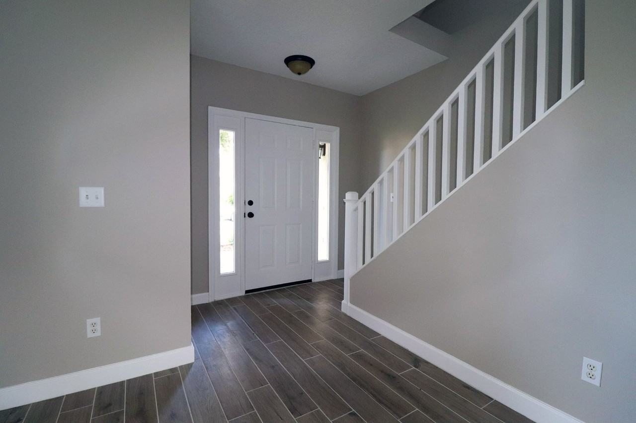 14260 Squirrel Run - Photo 4 of 20