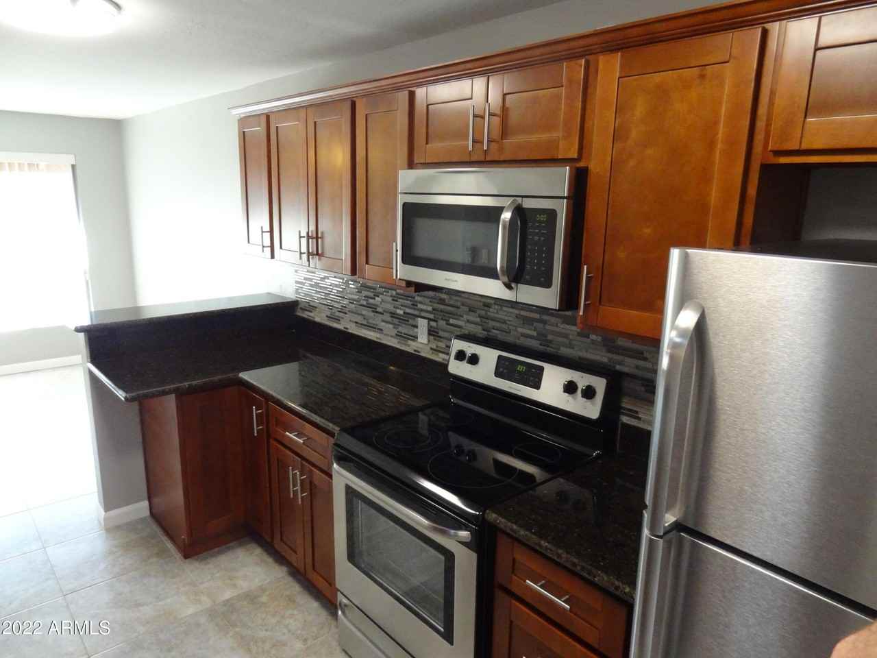 3026 E Brill St #4 - Photo 2 of 21