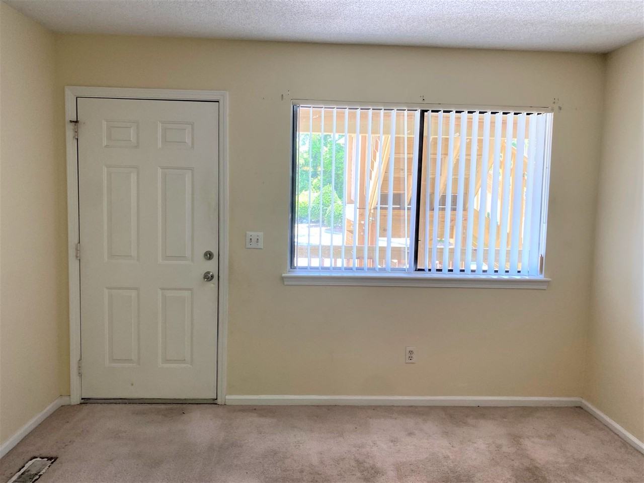 522 S Kerr Ave #81 - Photo 3 of 15