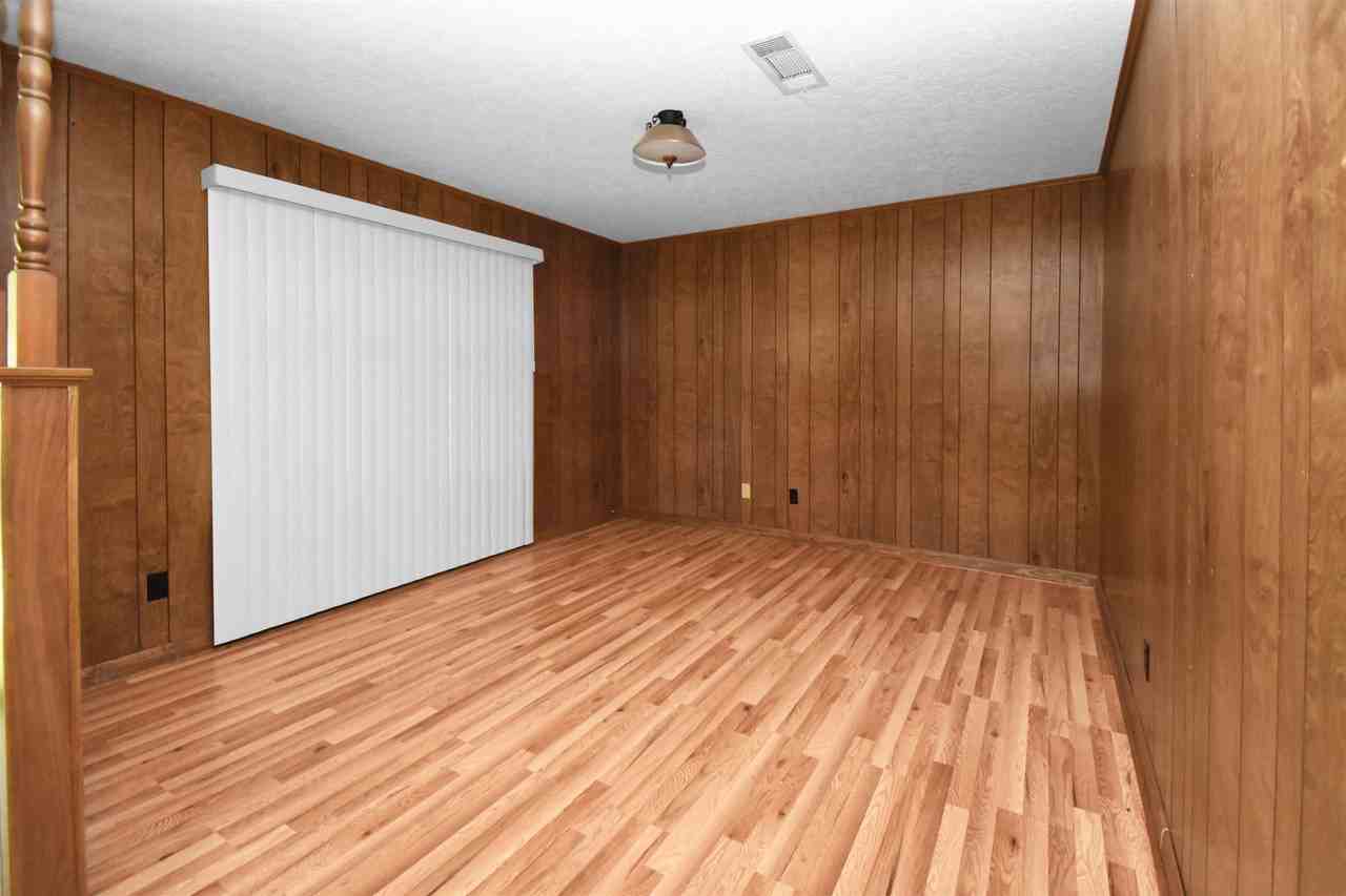 125 Mcpherson Dr - Photo 2 of 13