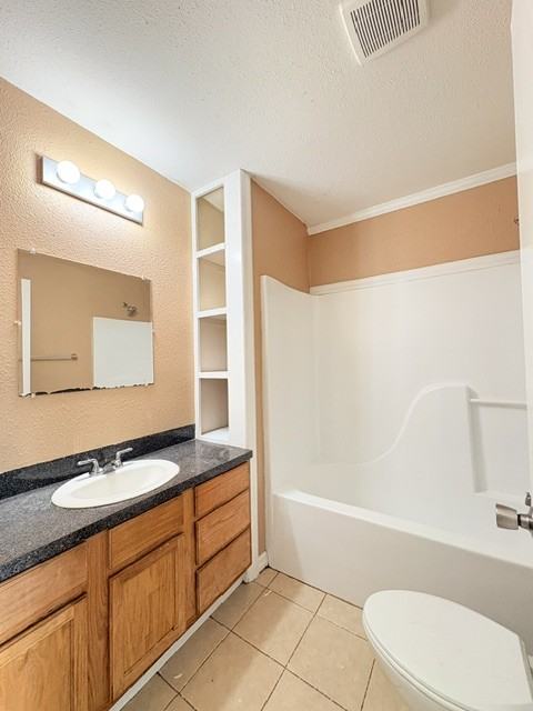 7770 County Road 2193 - Photo 4 of 9