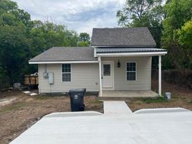 203 W Nolan St - Photo 1 of 1