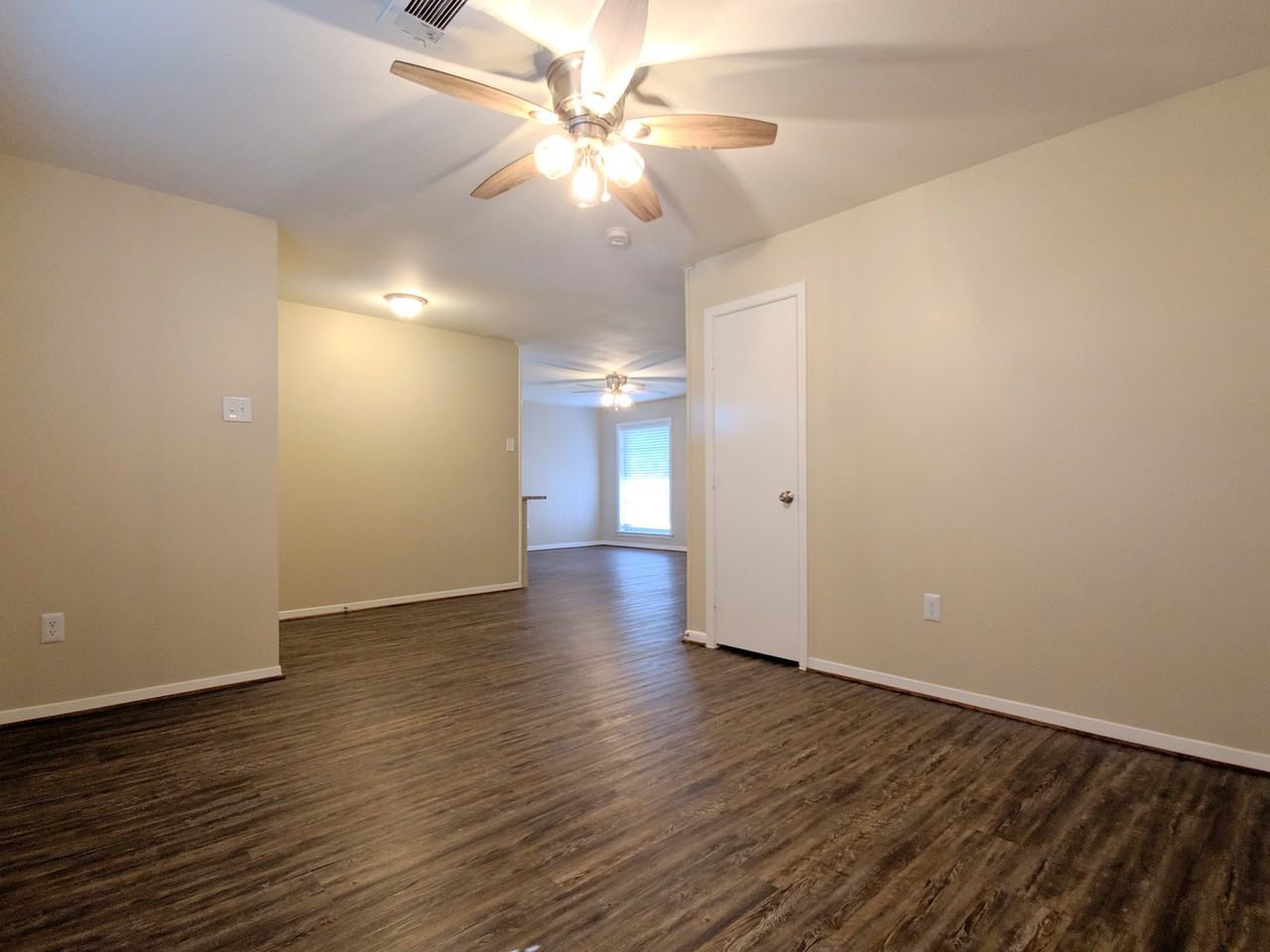 4805 Crepe Myrtle Ln - Photo 5 of 24
