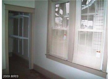 737 Maryland Ave - Photo 3 of 14