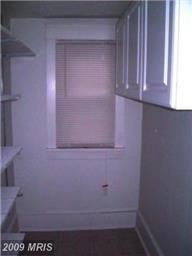 737 Maryland Ave - Photo 6 of 14
