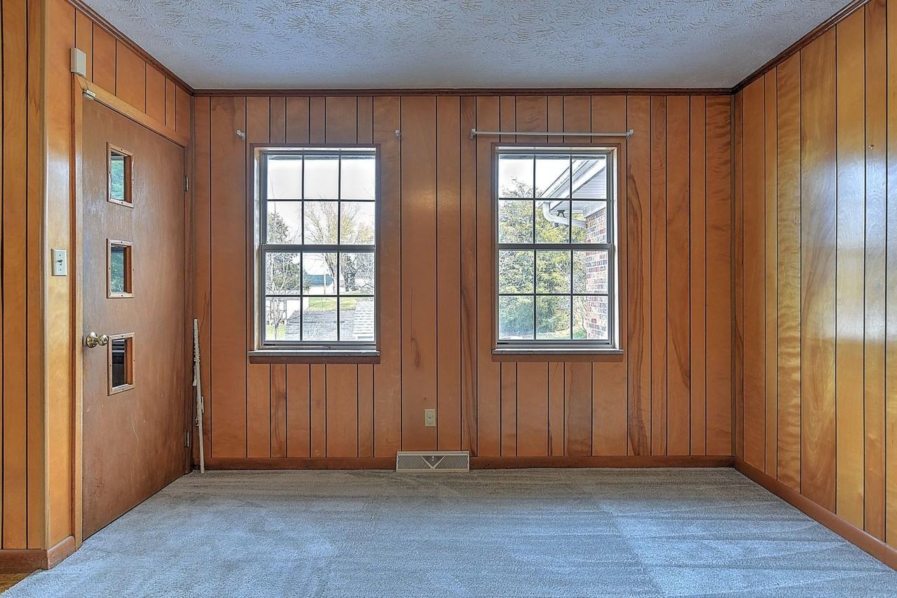4660 Kingsport Hwy - Photo 5 of 25