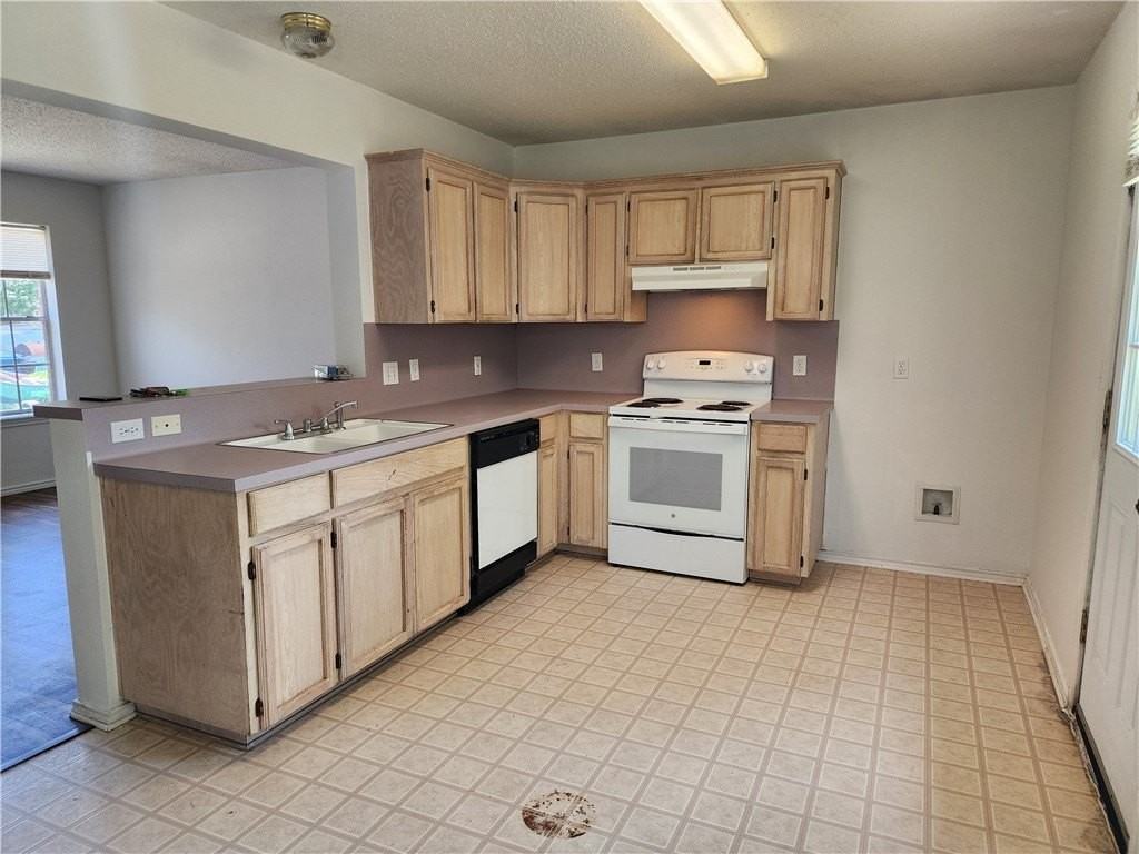 7833 Impala Dr - Photo 4 of 9