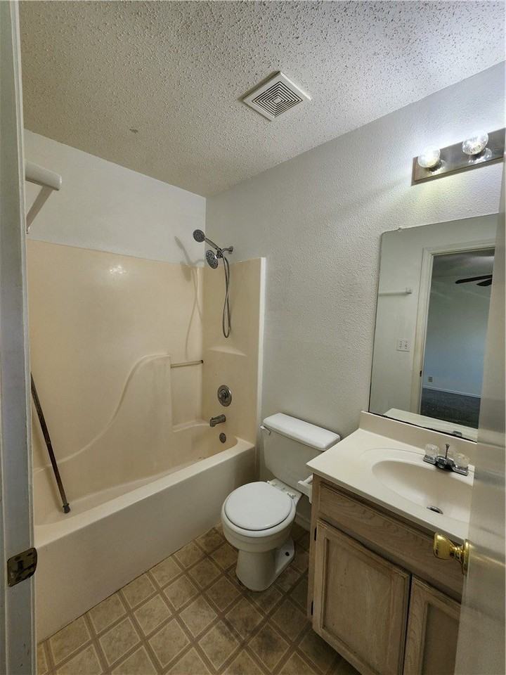 7833 Impala Dr - Photo 7 of 9