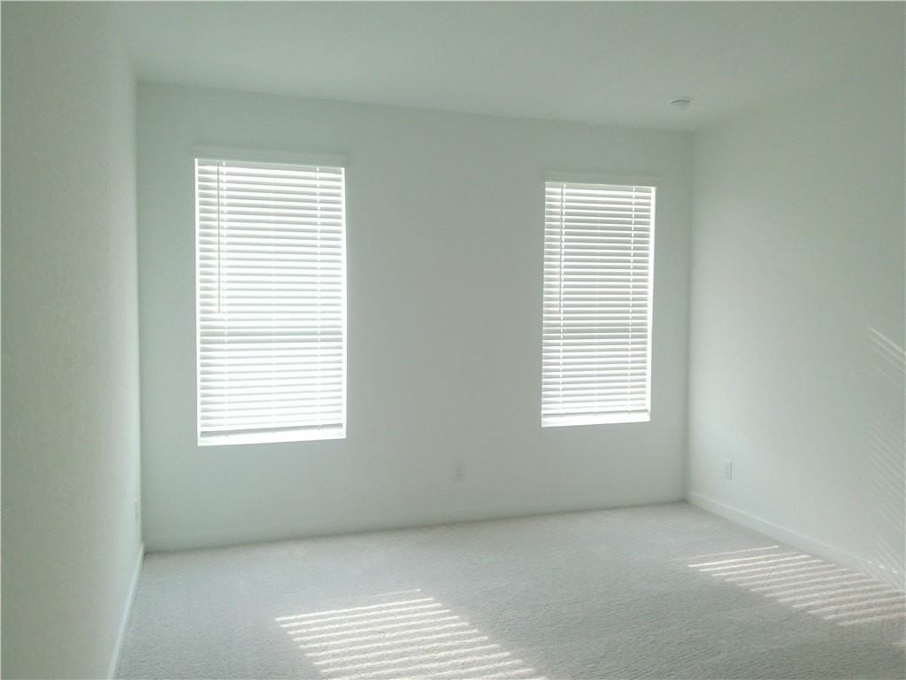 2846 Westeros St - Photo 6 of 24