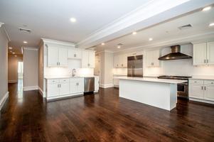 featured image of 9 Alton Pl