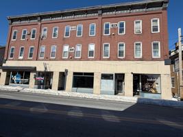 featured image of 13 E High St