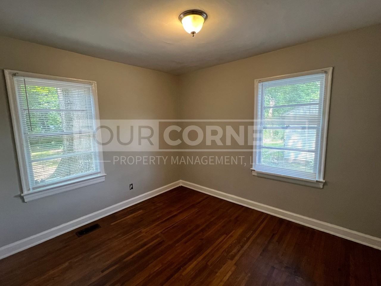 2306 E Lexington Ave - Photo 5 of 6
