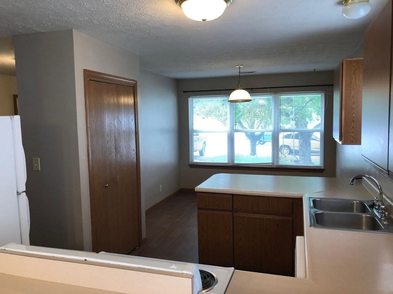 2110 Fincastle Way Lafayette IN 47909 - Photo 2 of 9