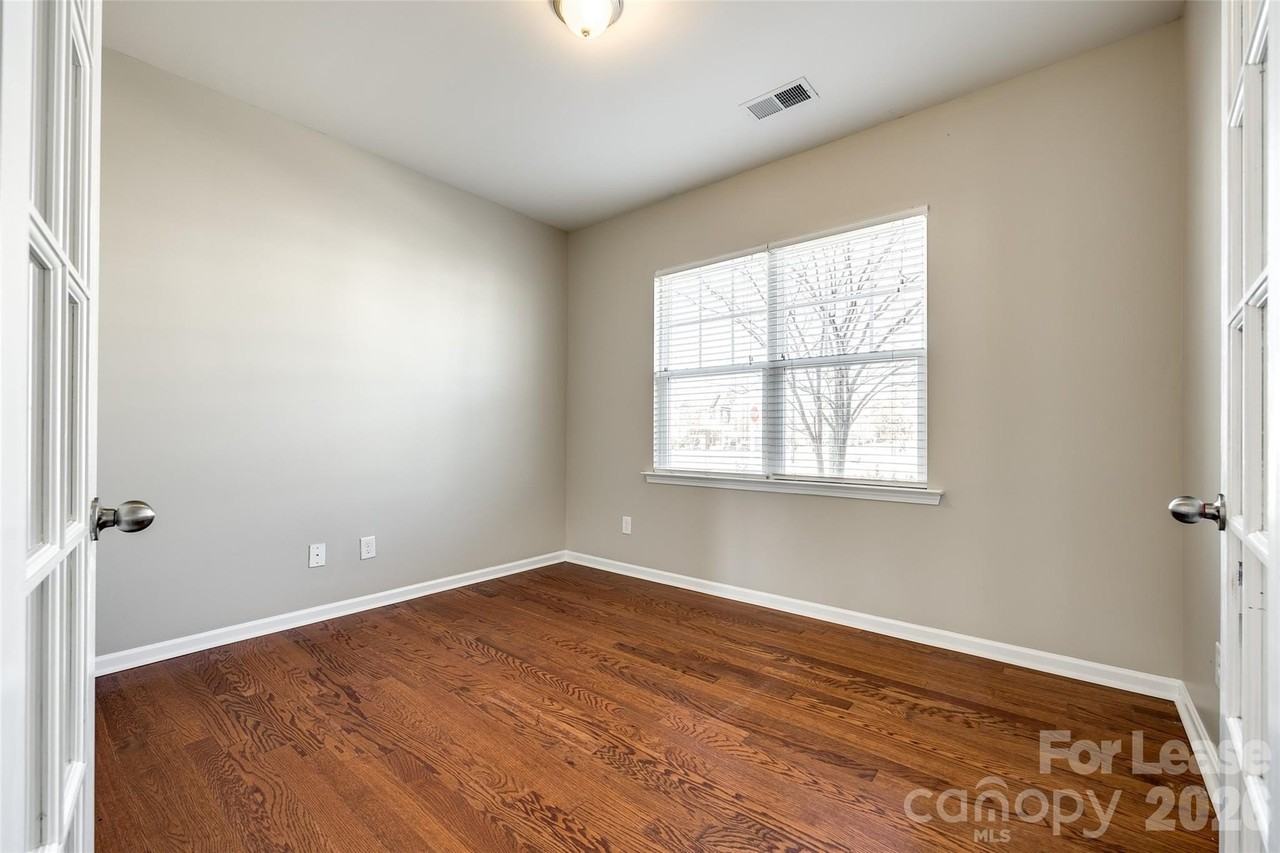3000 Sewee Ln - Photo 5 of 44