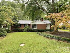 850 Montford Dr - Photo 1 of 1
