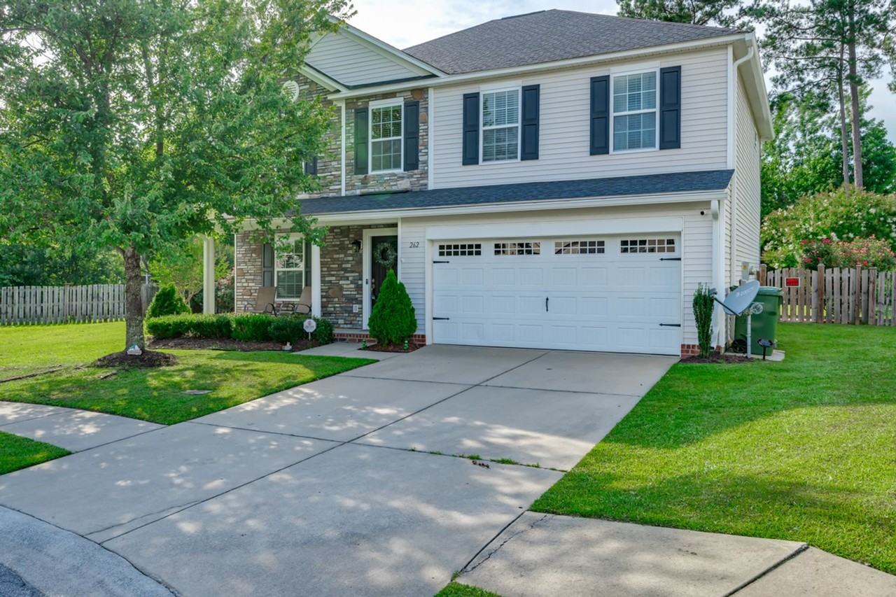 262 Whitton Ln - Photo 4 of 37