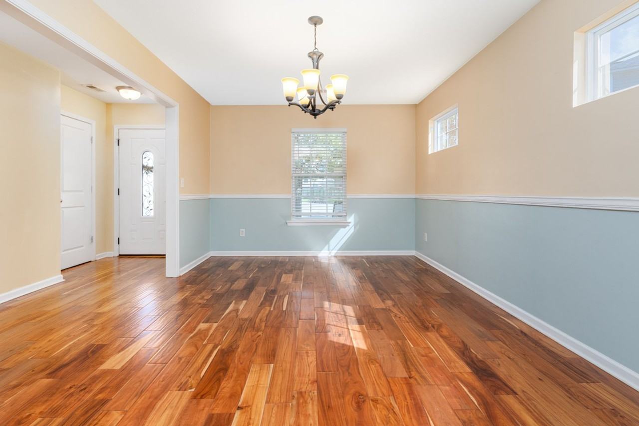 262 Whitton Ln - Photo 7 of 37