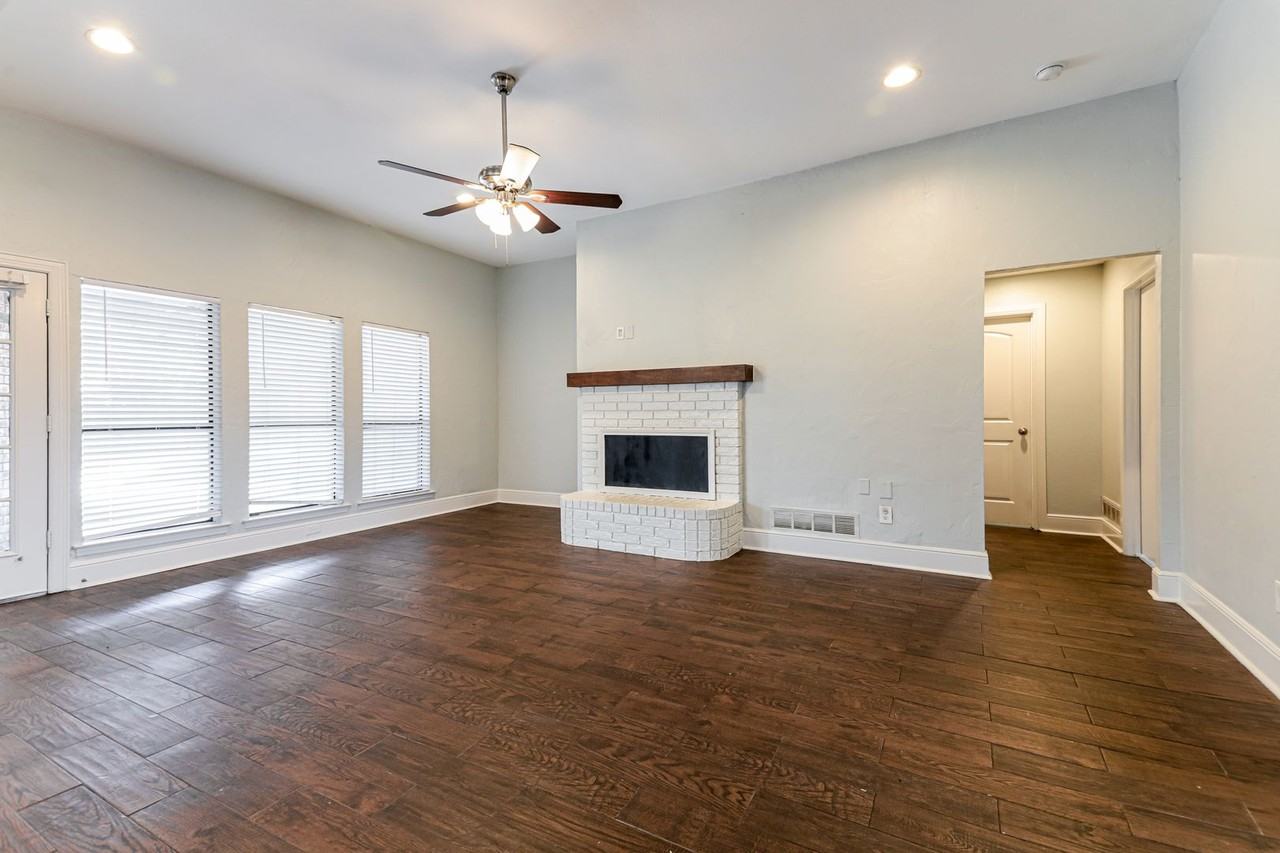 401 Kathy Ln - Photo 5 of 16