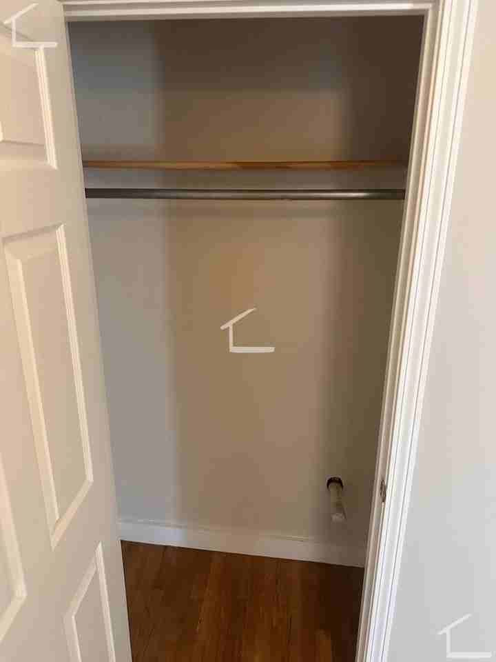 3 Chesterton St #2 - Photo 4 of 11