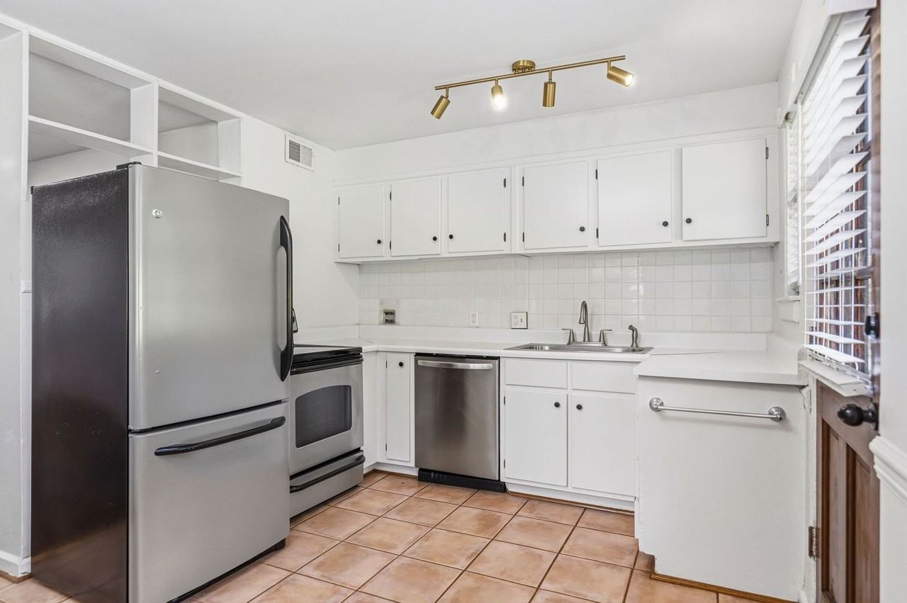 16 Faris Cir - Photo 6 of 30