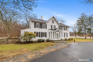 featured image of 523 Danbury Rd #D