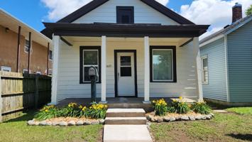 featured image of 1617 10th St S