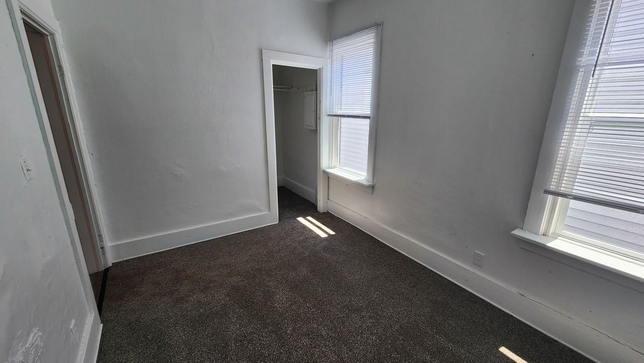 1617 10th St S - Photo 7 of 14