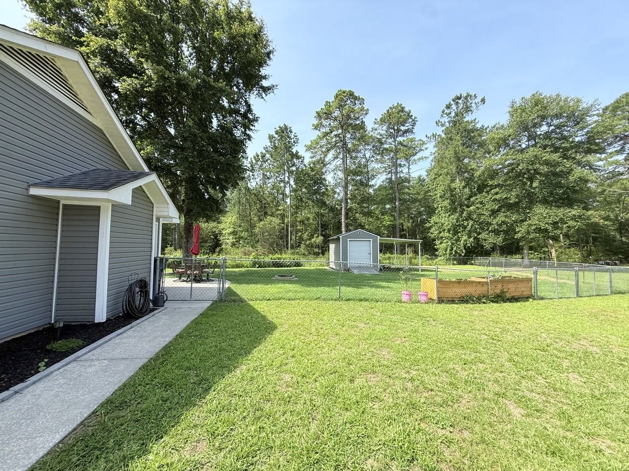 35 Burlington Cir #1 - Photo 4 of 6