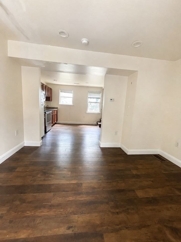 43 N 5th St - Photo 5 of 12