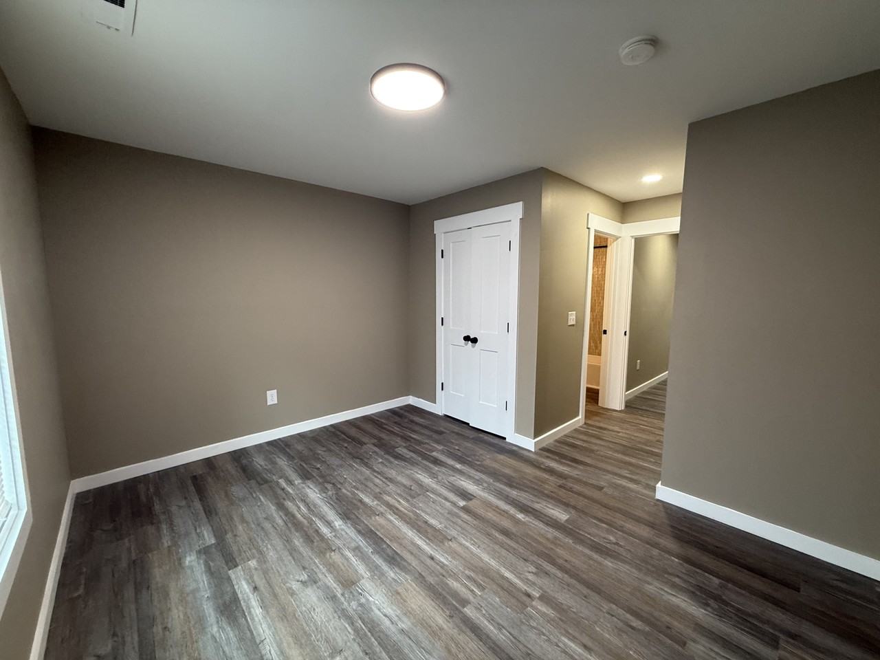 1965 Davis Creek Rd #7 - Photo 6 of 17