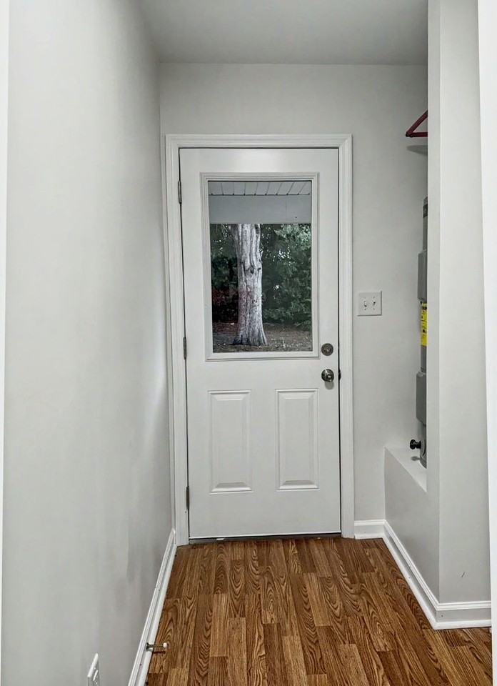 3248 Chandler St - Photo 2 of 21