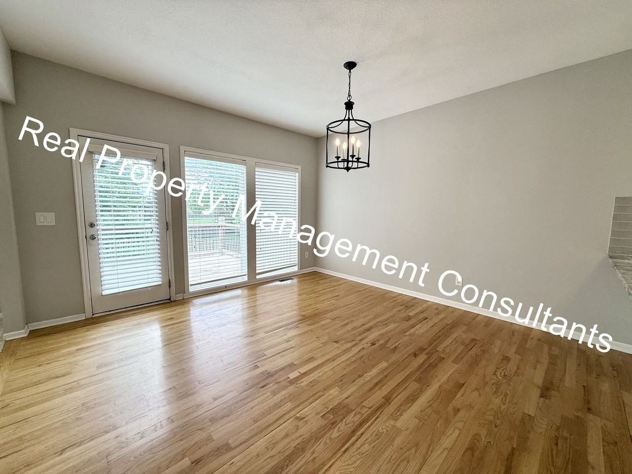 3124 Ne 91st Ter - Photo 6 of 41