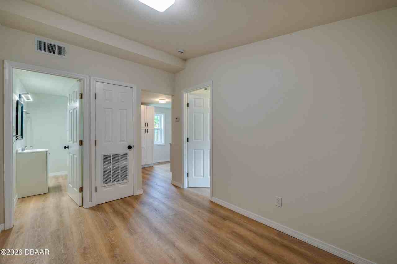259 Jefferson St #2 - Photo 3 of 11