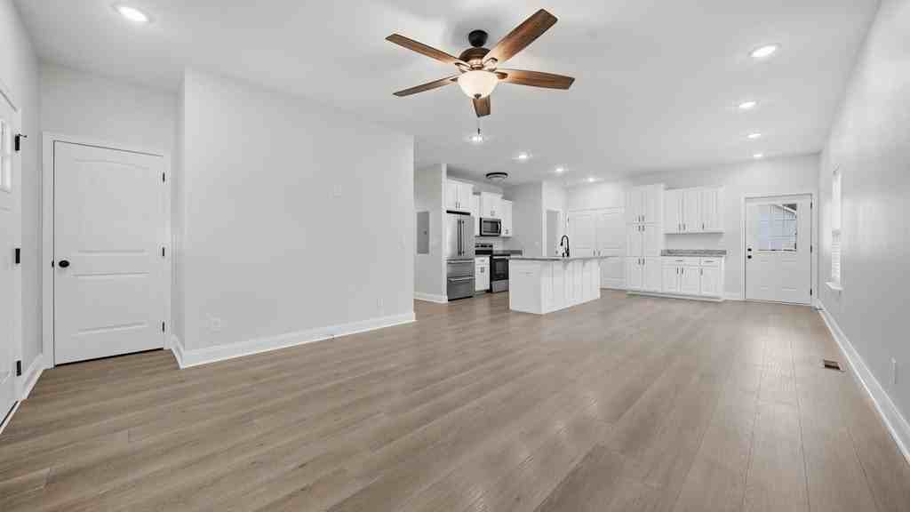 103 Arthur St - Photo 6 of 30