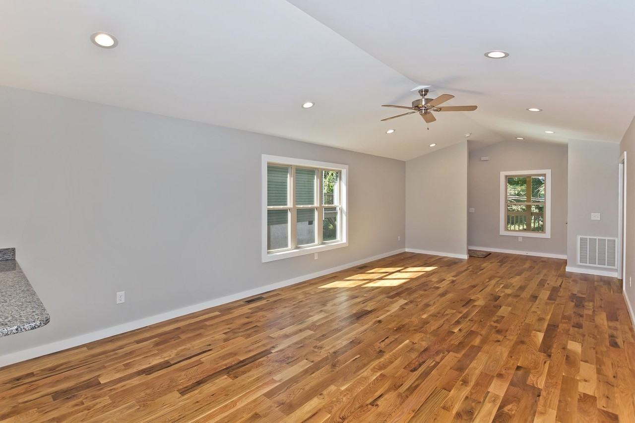 615 Reed St - Photo 7 of 18