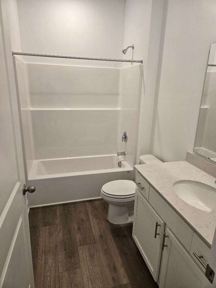 9203 Hemingway Dr - Photo 7 of 8