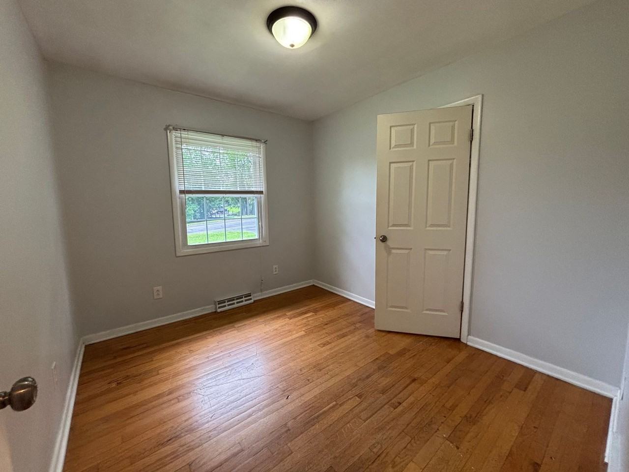 2522 Sheehan Rd - Photo 5 of 13