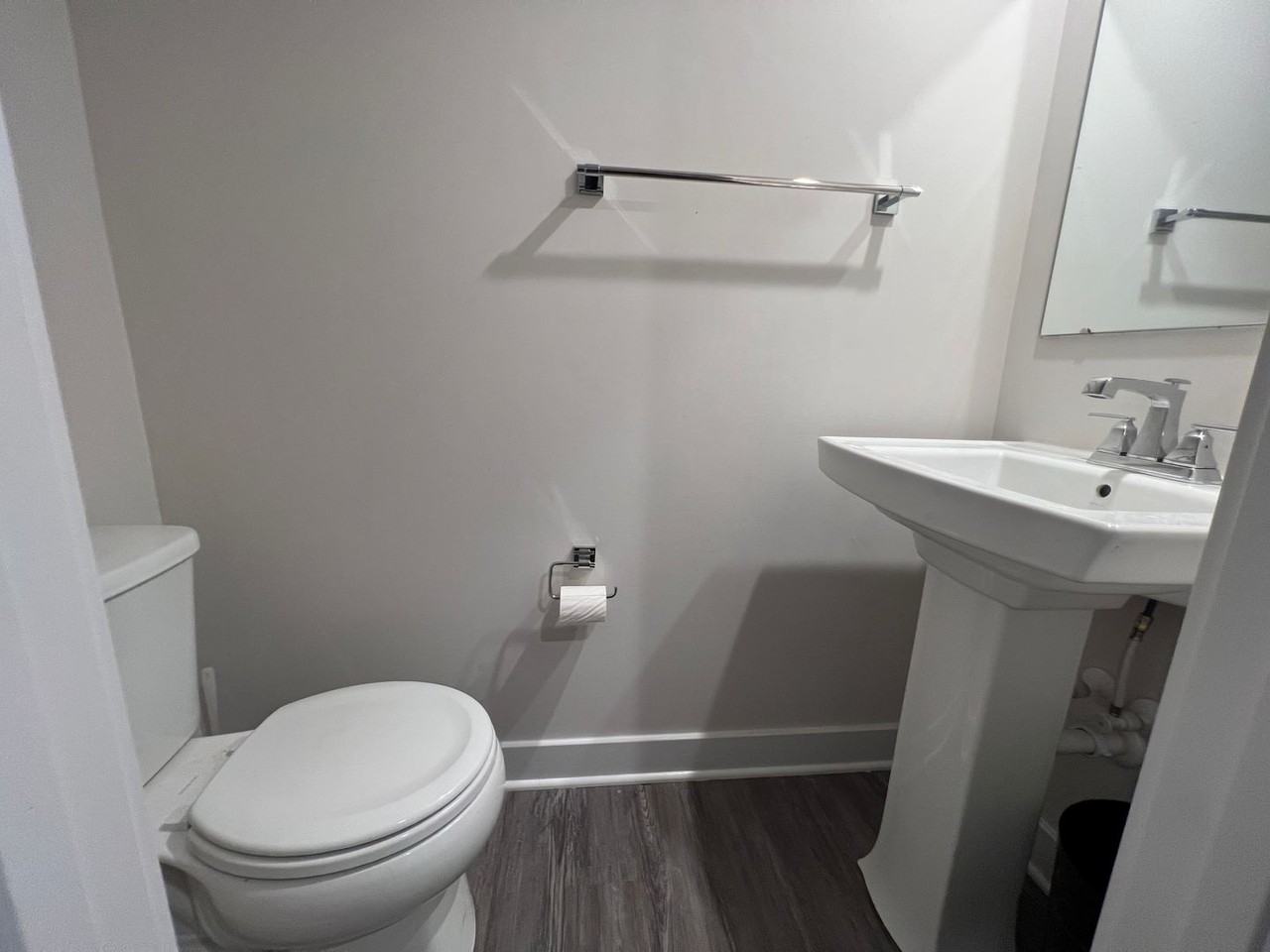 217 Stonehurst Dr - Photo 3 of 45