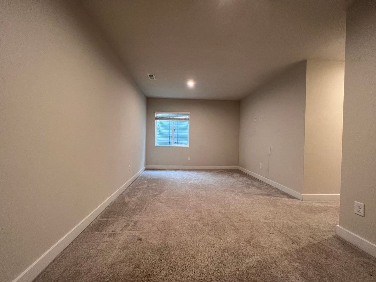 217 Stonehurst Dr - Photo 5 of 45