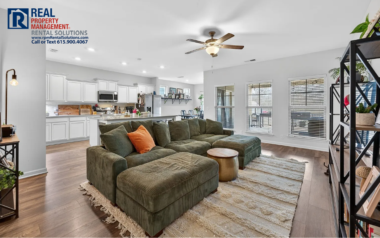 3664 Stormy Ln - Photo 7 of 32